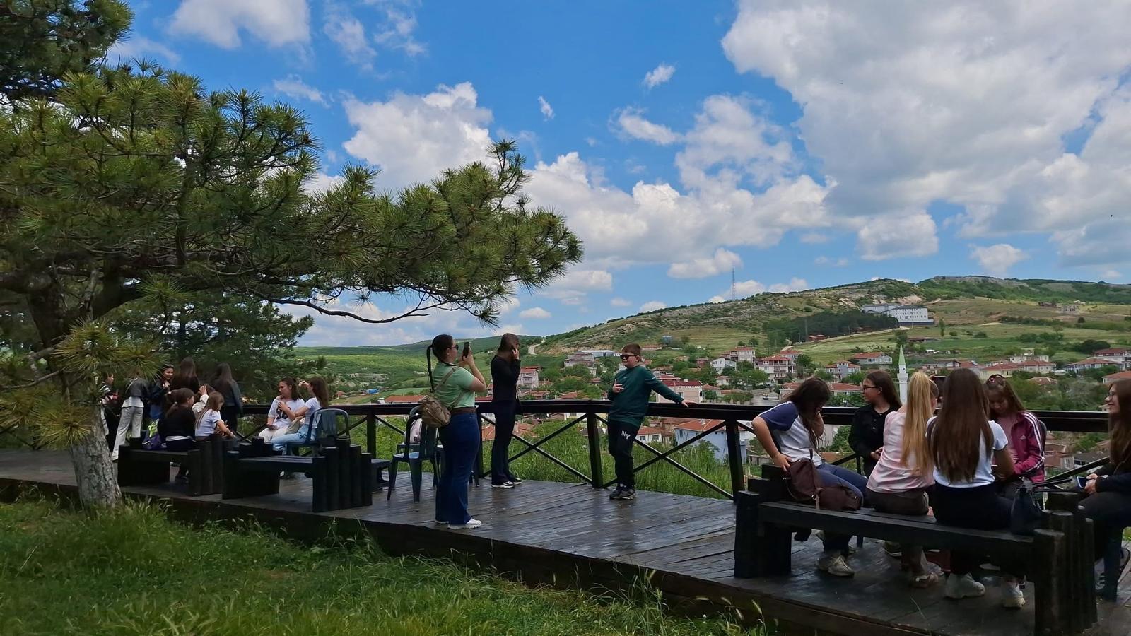 Eko yürüyüş Topolovgrad ve Büyükkarıştaran çocuklarını sevindirdi  /  Еко разходка зарадва децата на Тополовград и Буюккаръщъран - Görsel 30