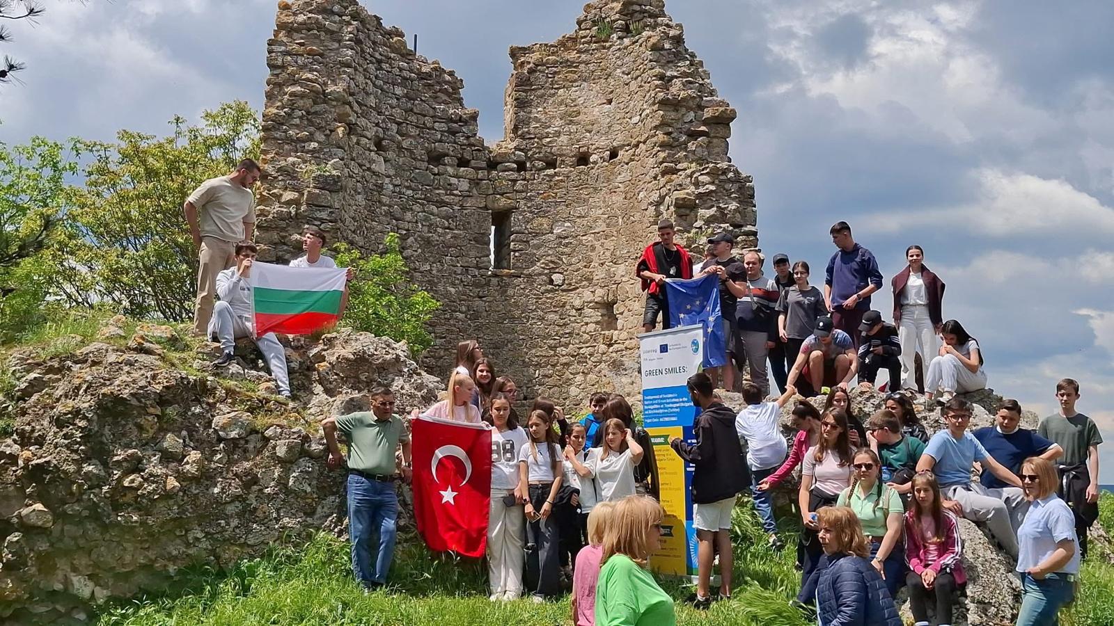 Eko yürüyüş Topolovgrad ve Büyükkarıştaran çocuklarını sevindirdi  /  Еко разходка зарадва децата на Тополовград и Буюккаръщъран - Görsel 35